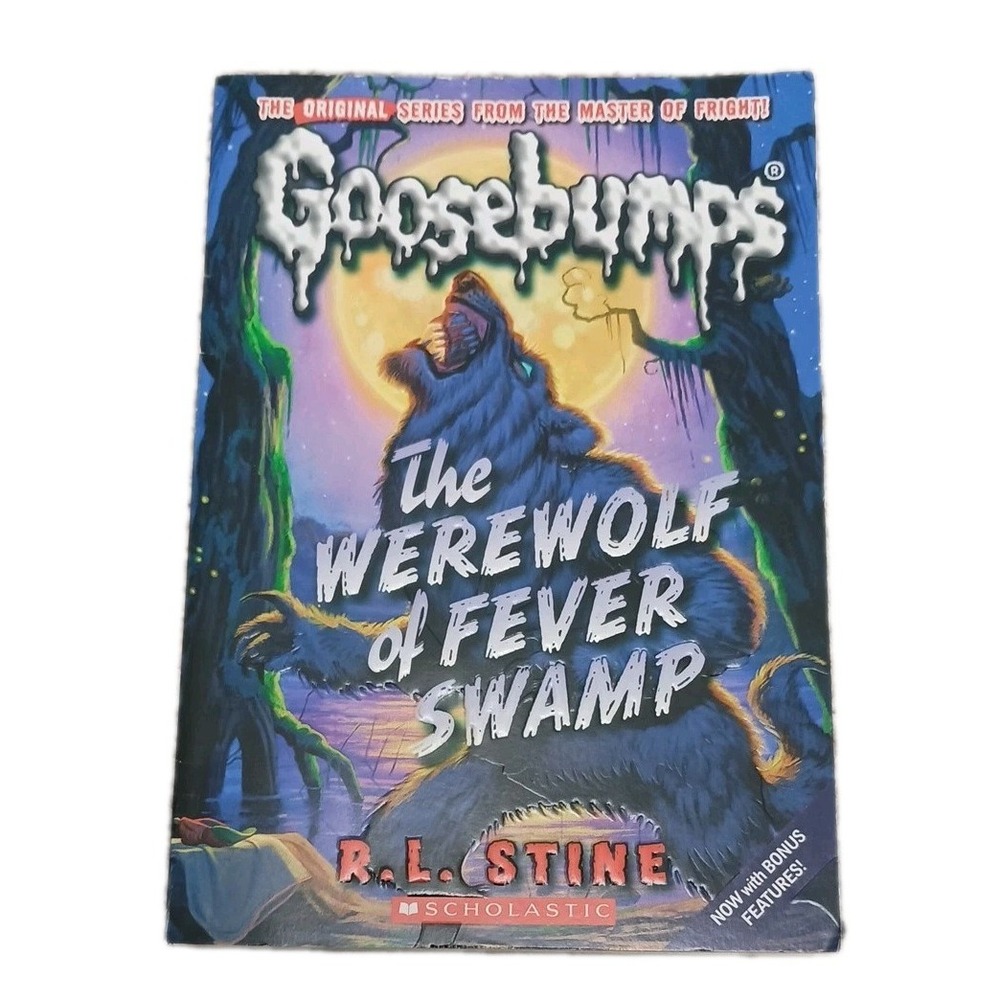 Werewolf of Fever Swamp Classic Goosebumps 11 RL Stine Paperback 2009 Scholastic